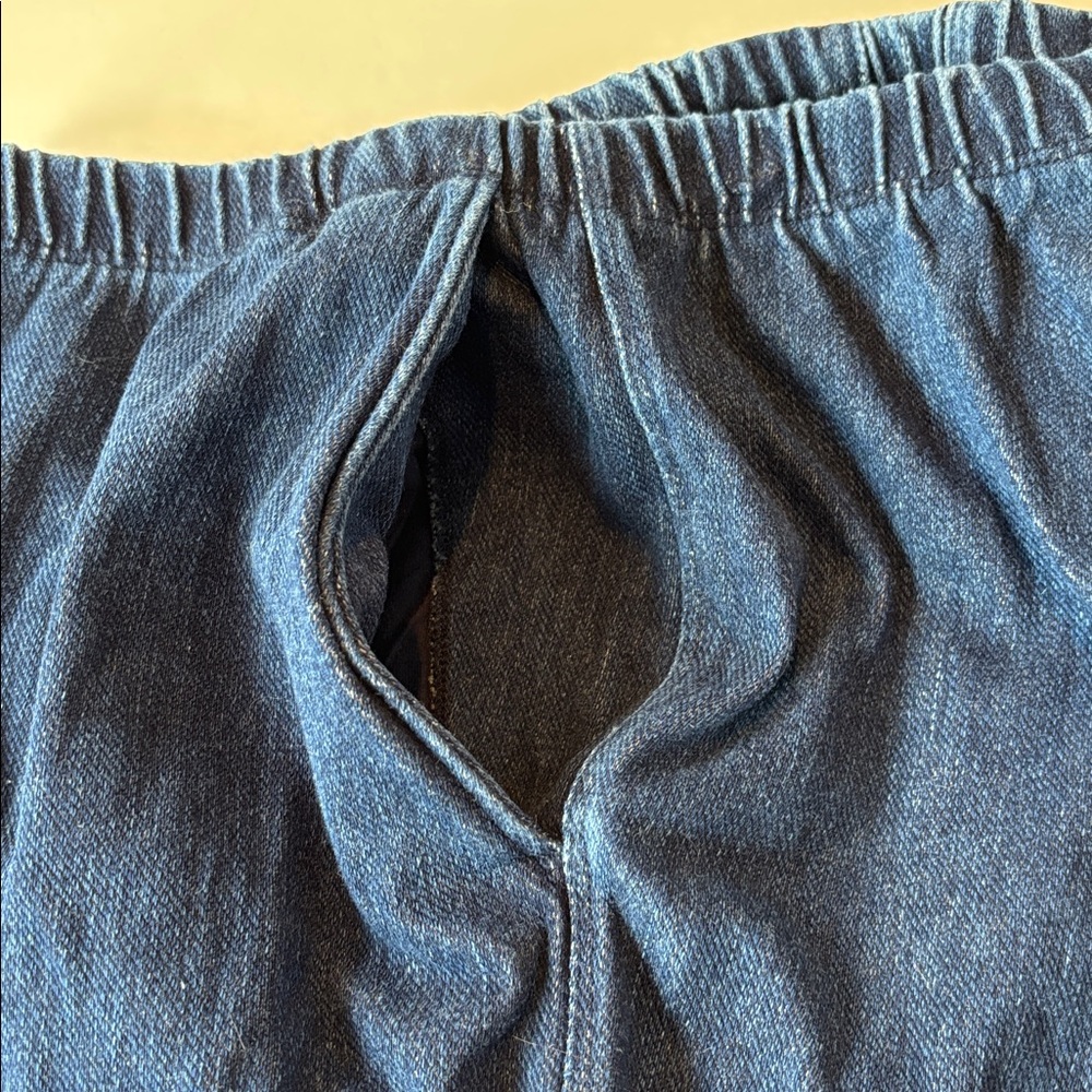 Lands’ End Pull-On Denim Pants Women’s Size M 10–12 Elastic Waist Straight Leg - Picture 7 of 7